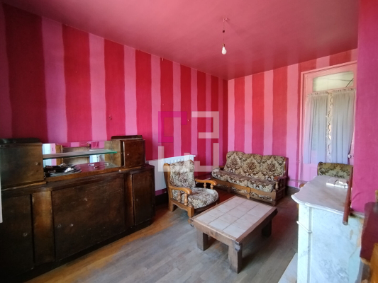 
Maison AISONVILLE ET BERNOVILLE 8 pièces 122 m²
