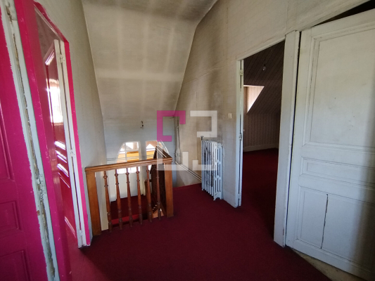 
Maison AISONVILLE ET BERNOVILLE 8 pièces 122 m²
