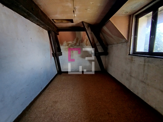 
Maison AISONVILLE ET BERNOVILLE 8 pièces 122 m²
