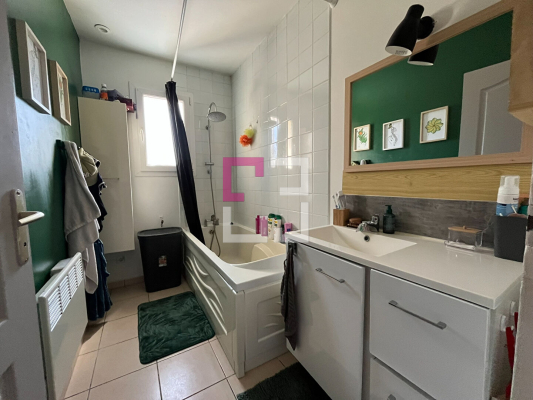 
Maison Servais 7 pièce(s) 123 m2
