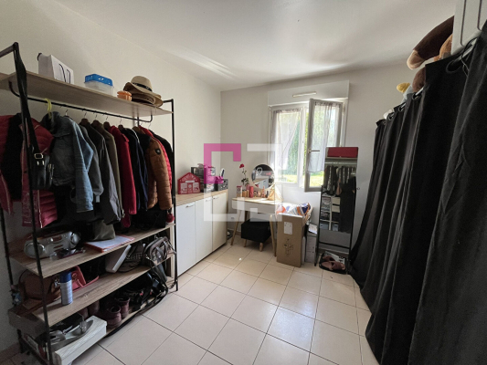 
Maison Servais 7 pièce(s) 123 m2
