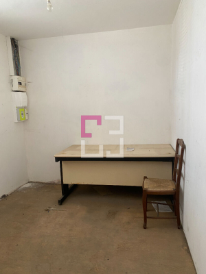 
Local commercial Saint Quentin 3 pièce(s) 250 m2
