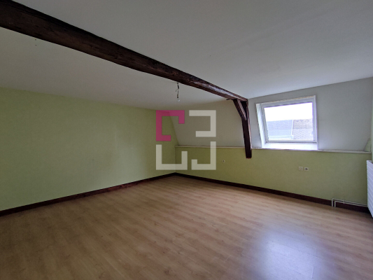 
Immeuble Bohain En Vermandois 8 pièce(s) 254 m2
