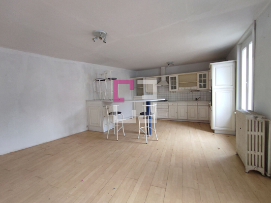 
Immeuble Bohain En Vermandois 8 pièce(s) 254 m2
