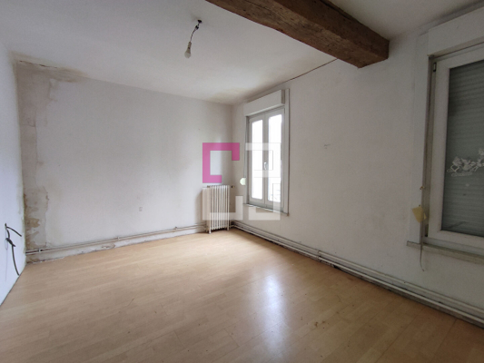 
Immeuble Bohain En Vermandois 8 pièce(s) 254 m2
