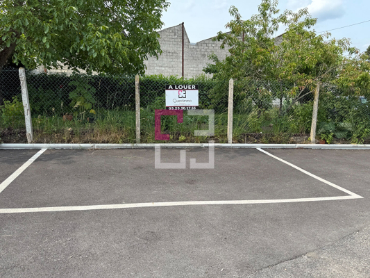 
Parking / box Laon
