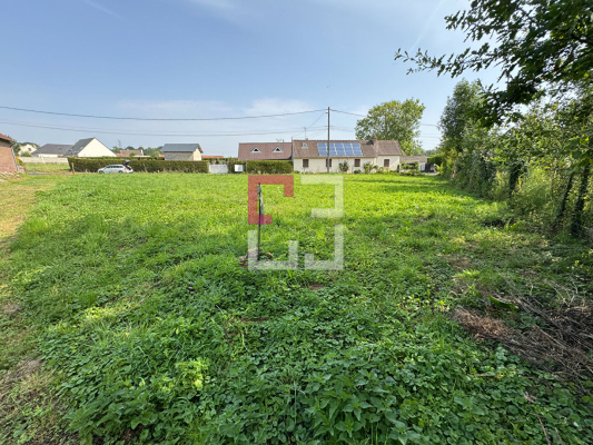 
TERRAIN CONSTRUCTIBLE MUIRANCOURT  845m2
