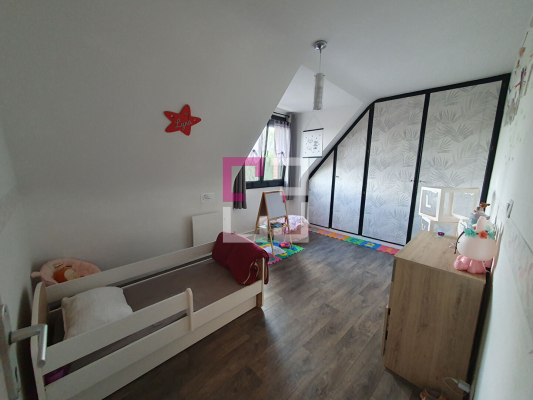 
Maison Seboncourt 8 pièce(s) 125 m2
