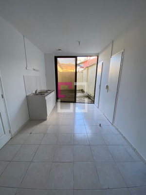
STUDIO à Louer

