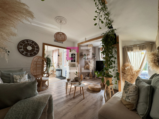 
Maison bourgeoise 168m2
