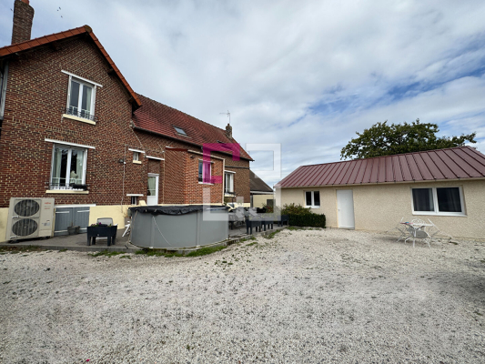 
Maison bourgeoise 168m2

