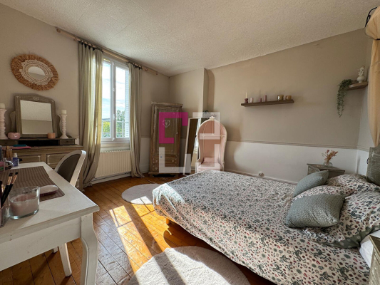 
Maison 9 pièces 204m² NOYON
