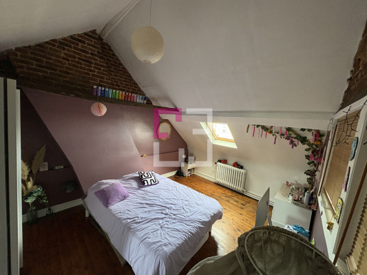 
Maison Saint Quentin 7 pièce(s) 182 m2
