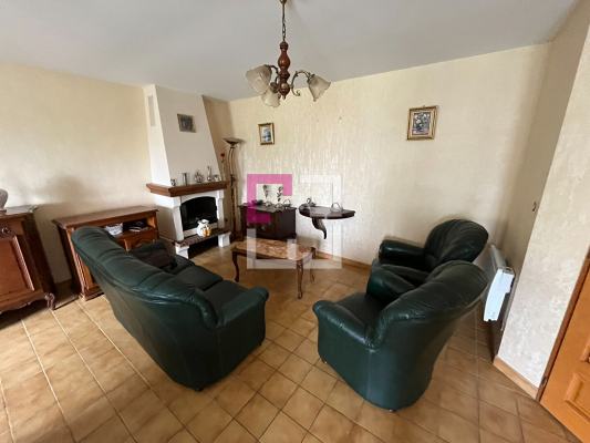 
Maison Guiscard 4 pièce(s) 98 m2
