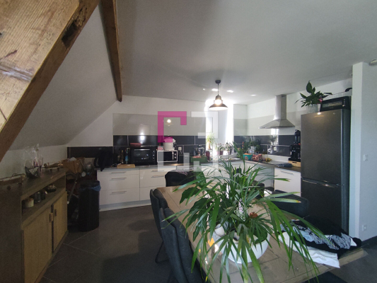 
Immeuble Busigny 8 pièce(s) 196 m2

