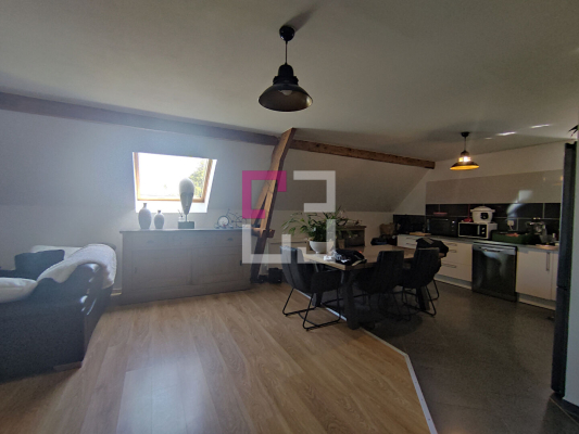 
Immeuble Busigny 8 pièce(s) 196 m2
