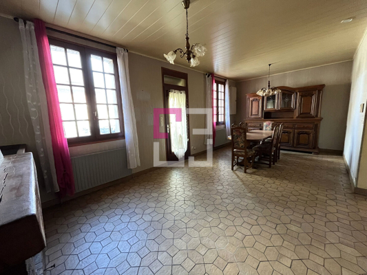 
Maison Tergnier 6 pièce(s) 107 m2
