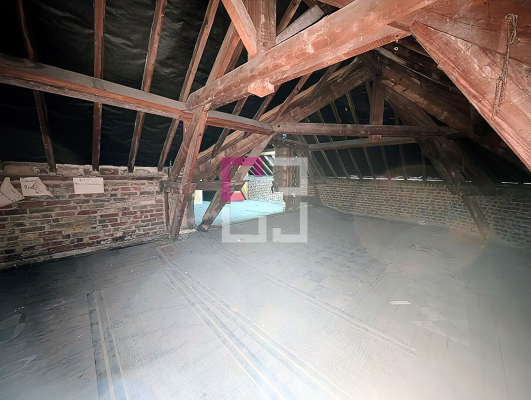 
Local commercial Noyon 207 m2
