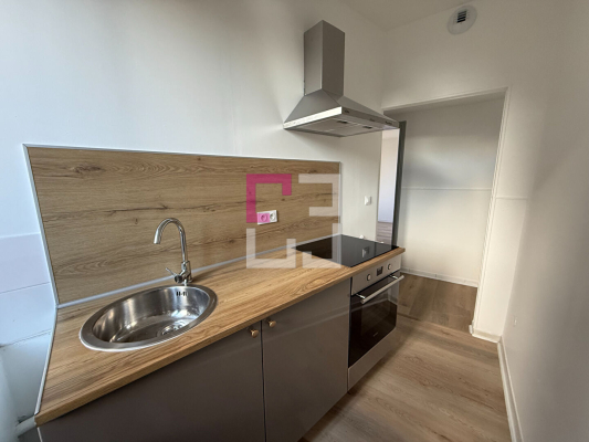 
Appartement La Fere 1 pièce(s) 28 m2
