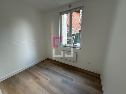 
Appartement La Fere 1 pièce(s) 28 m2
