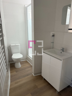 
Appartement La Fere 1 pièce(s) 28 m2
