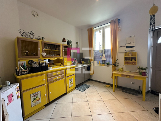 
Maison Versigny 5 pièce(s) 114m²
