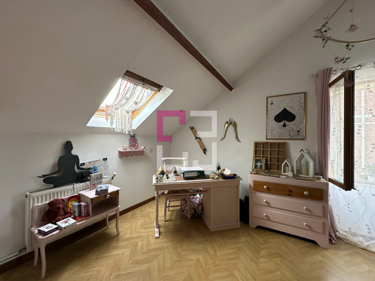 
Maison Versigny 5 pièce(s) 114m²
