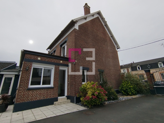
Maison ORIGNY SAINTE BENOITE 5 pièces 141 m²
