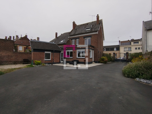 
Maison ORIGNY SAINTE BENOITE 5 pièces 141 m²
