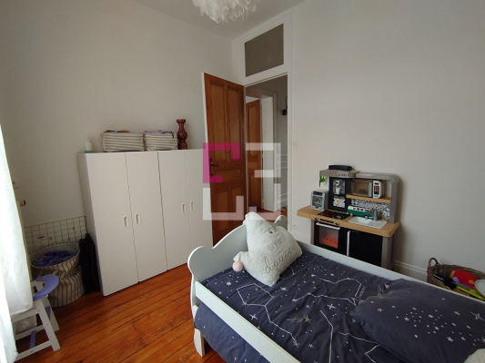 
Maison ORIGNY SAINTE BENOITE 5 pièces 141 m²
