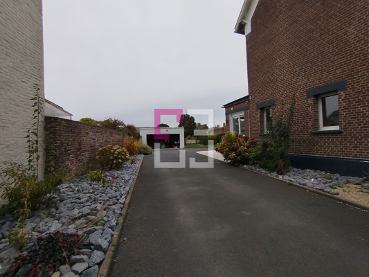 
Maison ORIGNY SAINTE BENOITE 5 pièces 141 m²
