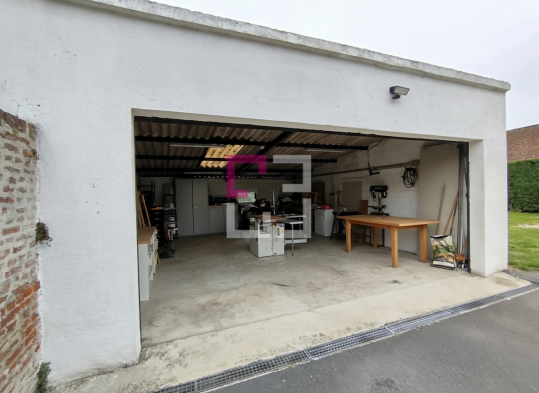 
Maison ORIGNY SAINTE BENOITE 5 pièces 141 m²
