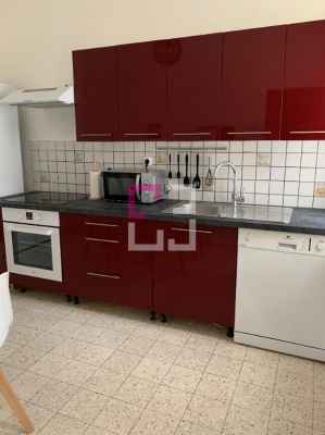 Maison  meublée Saint Quentin  88m2 avec extérieur