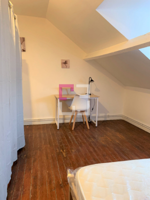 
Maison  meublée Saint Quentin  88m2 avec extérieur
