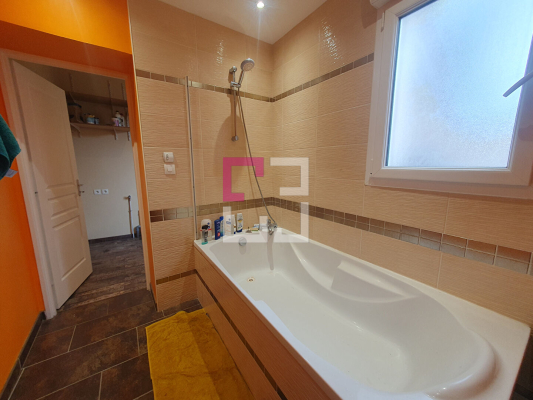 
Maison Saint Quentin 3 pièce(s) 82 m2
