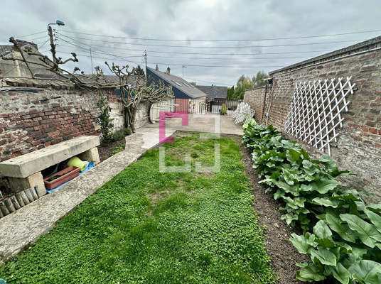 
Immeuble de rapport Chauny 7 pièce(s) 140m2
