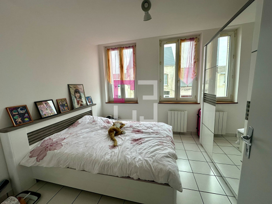 
Immeuble de rapport Chauny 7 pièce(s) 140m2
