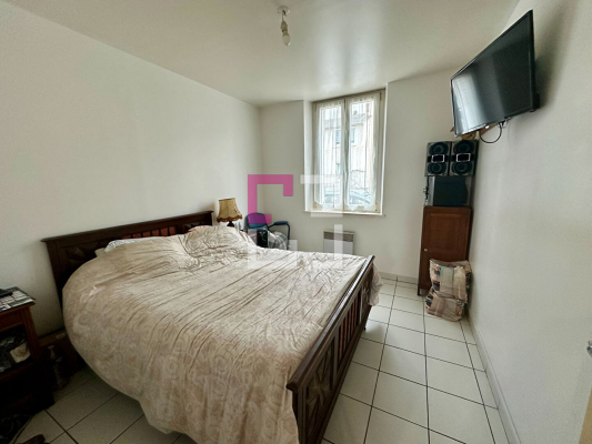 
Immeuble de rapport Chauny 7 pièce(s) 140m2
