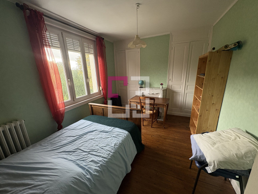 
Maison Moy De L Aisne 6 pièce(s) 141 m2
