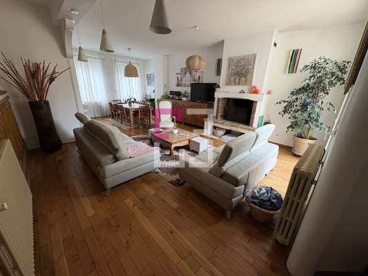 
Maison Saint Quentin 6 pièce(s) 170 m2
