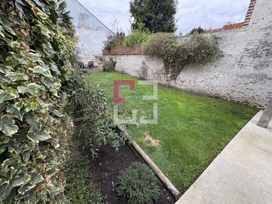 
Maison Saint Quentin 6 pièce(s) 170 m2
