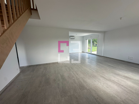 Maison Sinceny 7 pièce(s) 150 m2