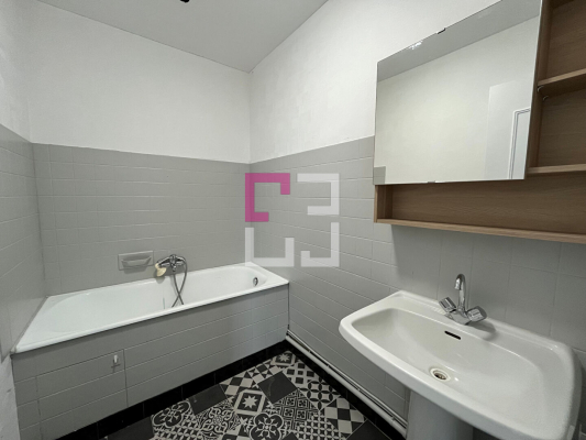 
Maison Fontaine Les Vervins 4 pièce(s) 82.02 m2
