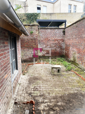 Local commercial Noyon 2 pièce(s) 74 m2