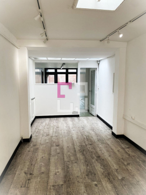 
Local commercial Noyon 2 pièce(s) 74 m2
