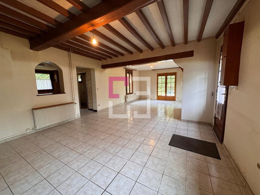
Maison à fort potentiel  3 pièces 150m2
