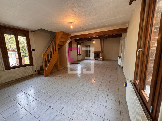 
Maison à fort potentiel  3 pièces 150m2
