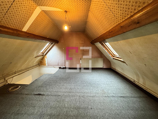 
Maison à fort potentiel  3 pièces 150m2
