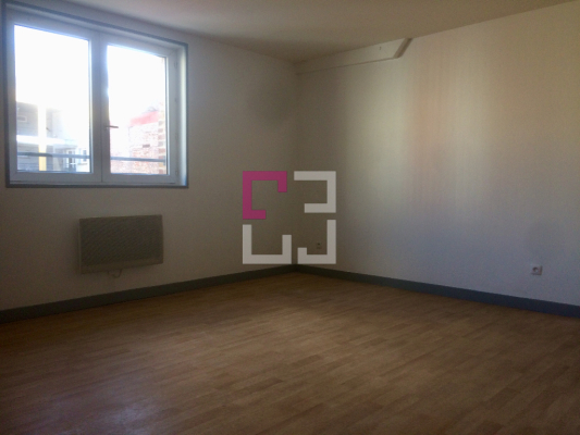Appartement Saint Quentin 1 pièce(s) 33.1 m2