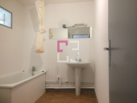 Appartement Saint Quentin 1 pièce(s) 33.1 m2